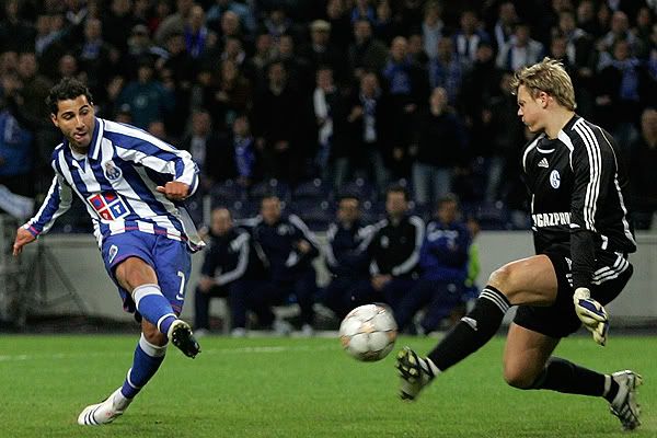 manuel-neuers-100th-bundesliga-3